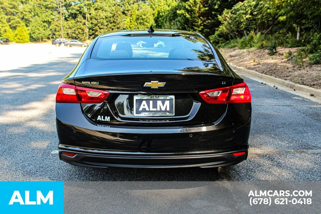 Chevrolet Malibu photo 9