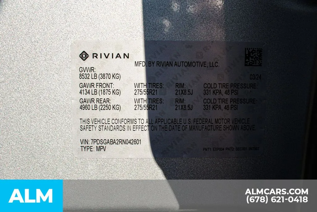 Rivian R1S photo 37