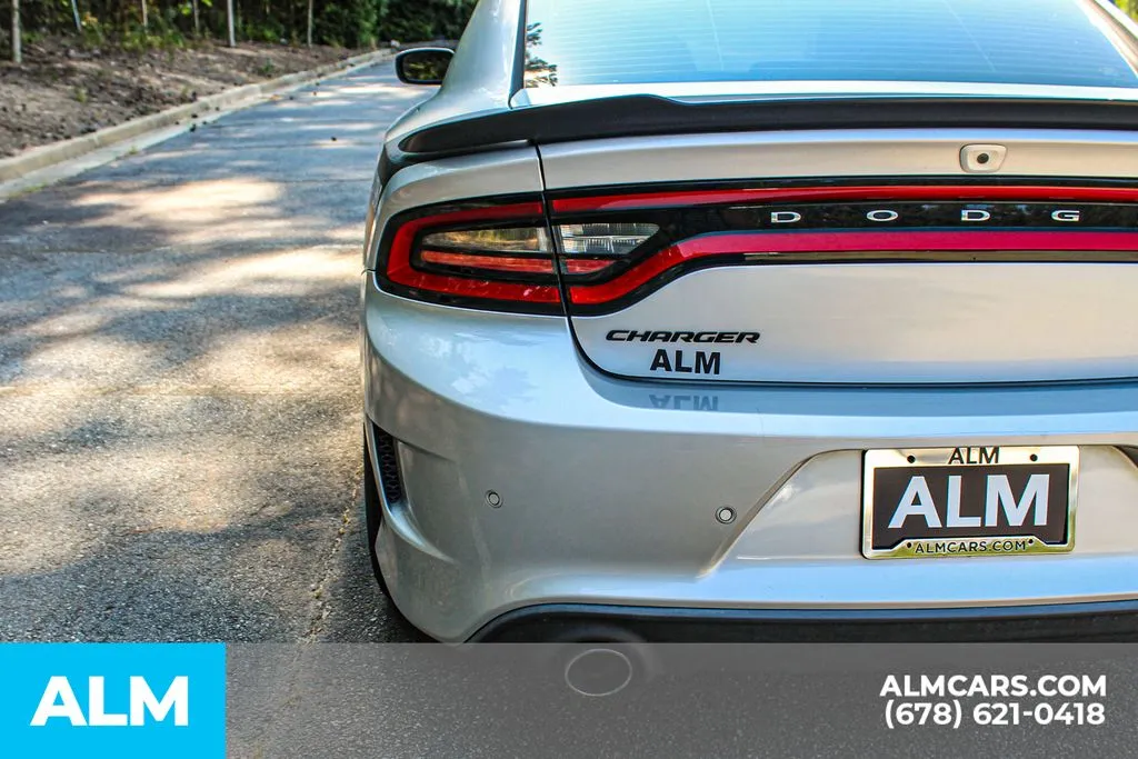 Dodge Charger photo 12