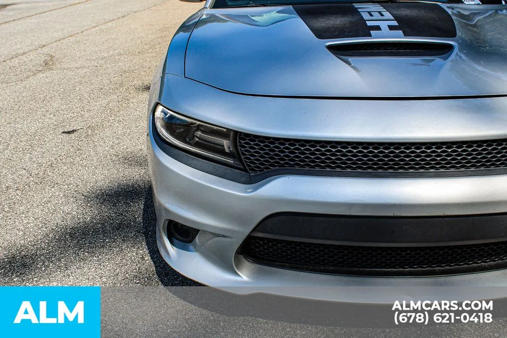 Dodge Charger photo 11