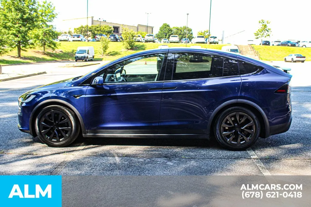 Tesla Model X photo 6