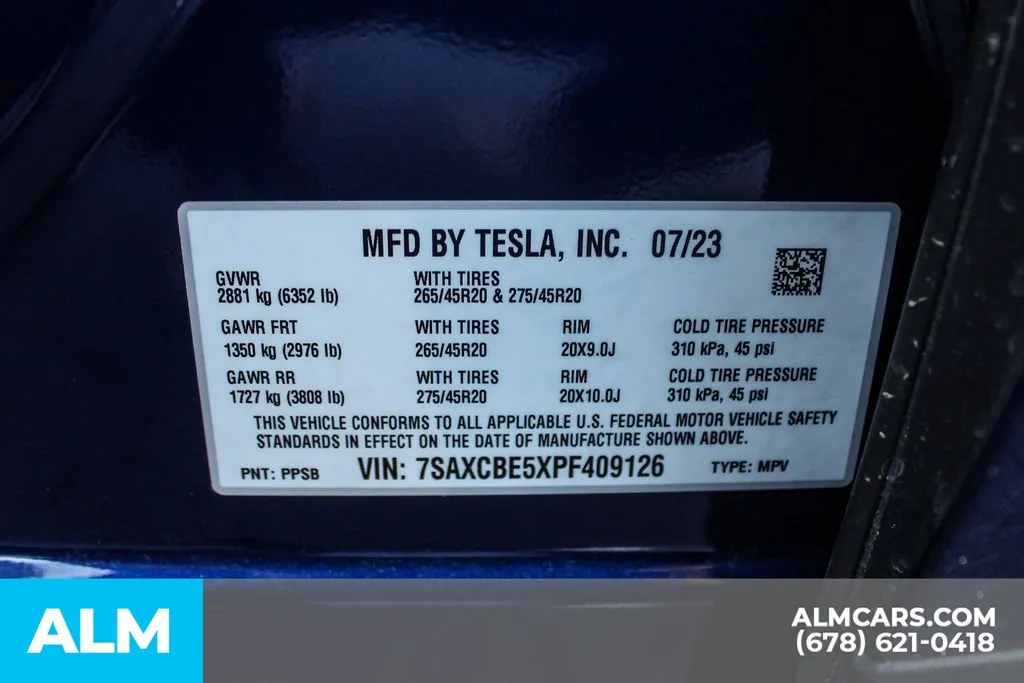 Tesla Model X photo 36