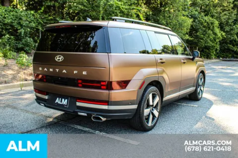 More photos of 2024 Hyundai Santa Fe Limited at ALM Gwinnett, GA