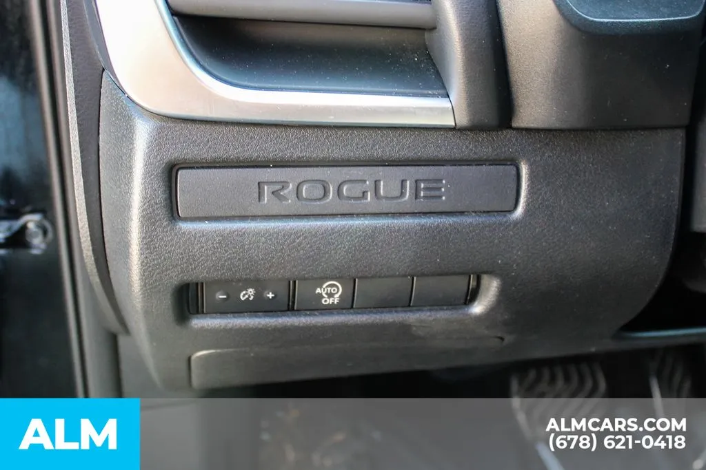 Nissan Rogue photo 29