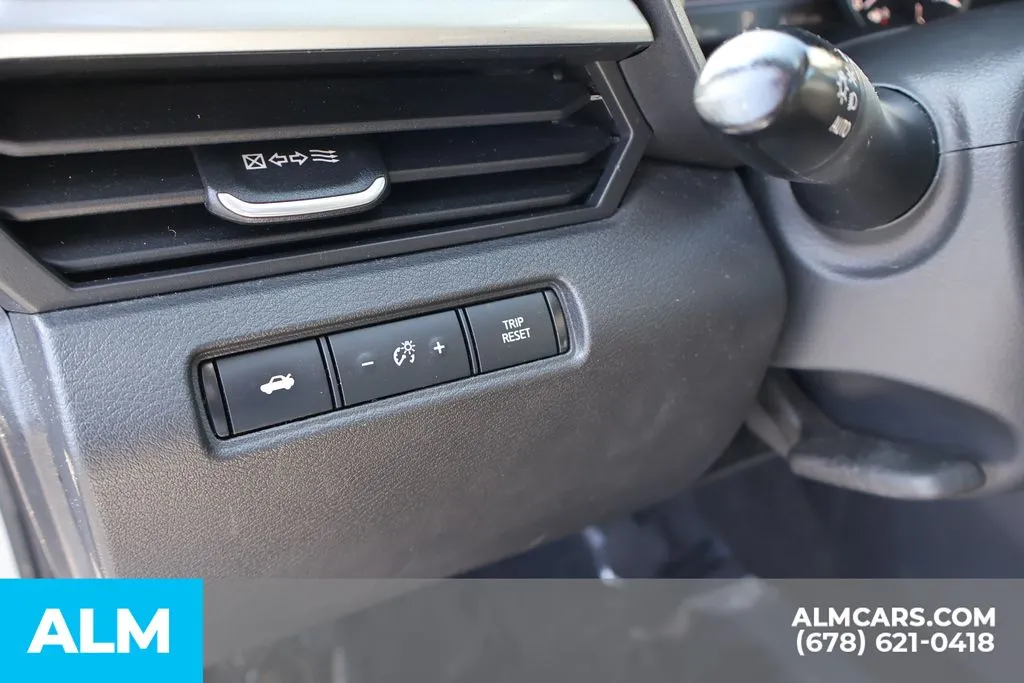 Nissan Altima photo 12