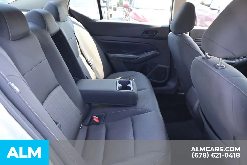 Nissan Altima photo 20