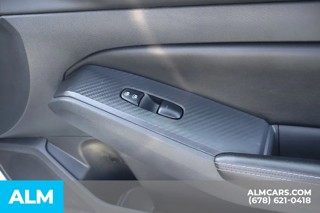 Nissan Altima photo 29