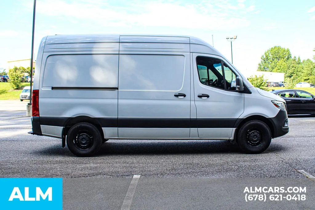 Mercedes-Benz Sprinter 2500 photo 8