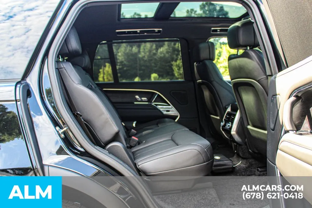 Land Rover Range Rover photo 18