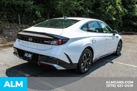 More photos of 2025 Hyundai Sonata SEL at ALM Gwinnett, GA