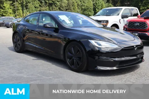 More photos of 2021 Tesla Model S Long Range at ALM Gwinnett, GA