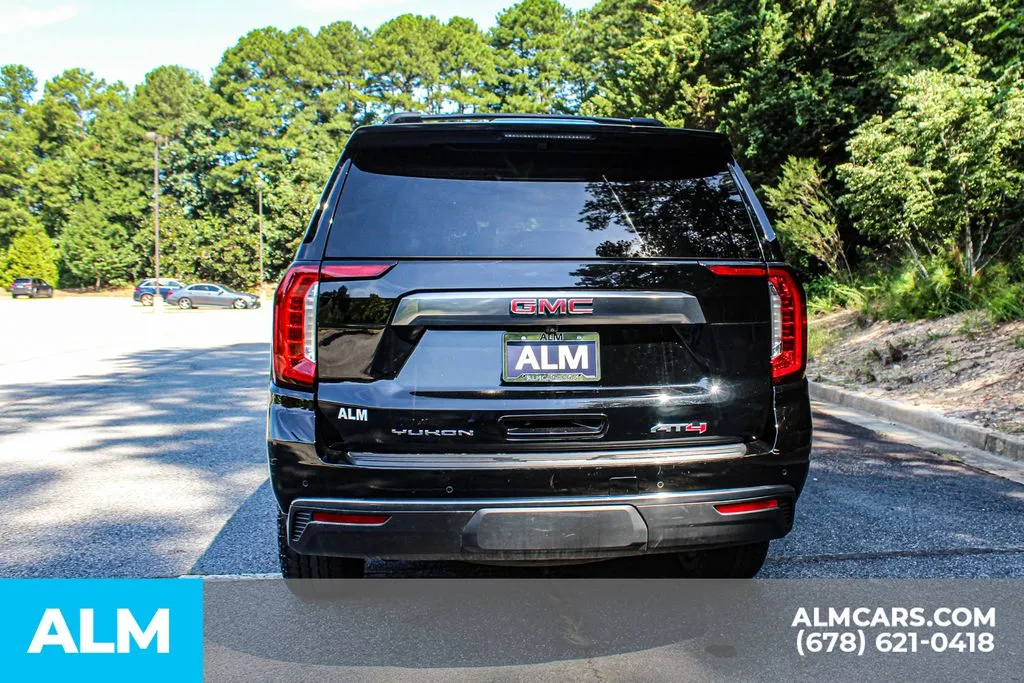 GMC Yukon photo 10
