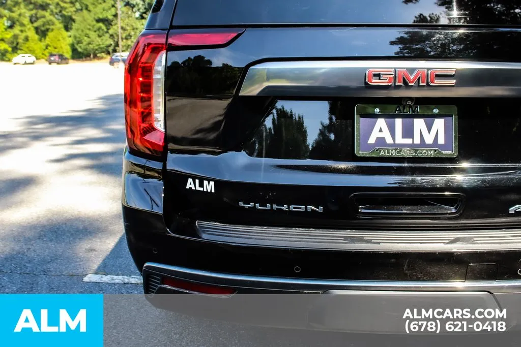GMC Yukon photo 12
