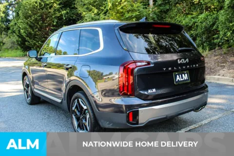 More photos of 2025 Kia Telluride S at ALM Gwinnett, GA