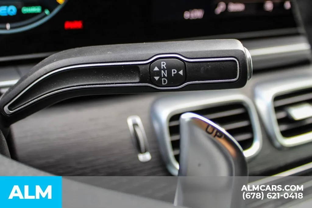 Mercedes-Benz GLE photo 29