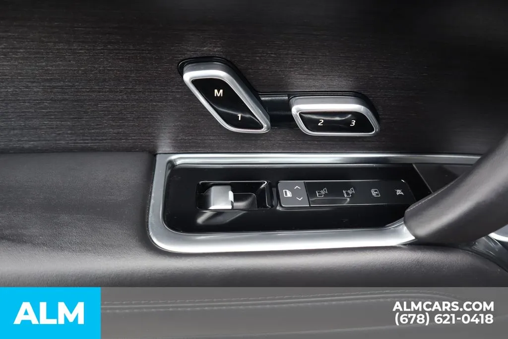 Land Rover Range Rover photo 22