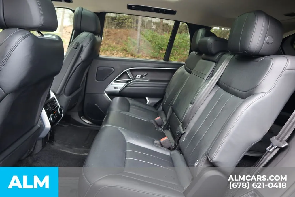 Land Rover Range Rover photo 17