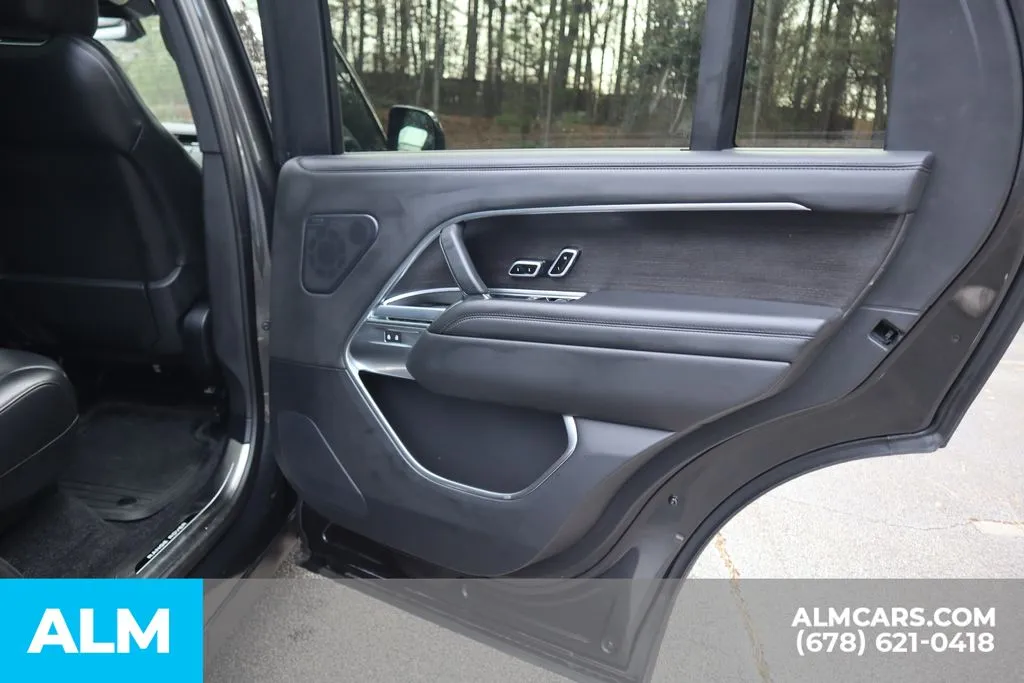 Land Rover Range Rover photo 30