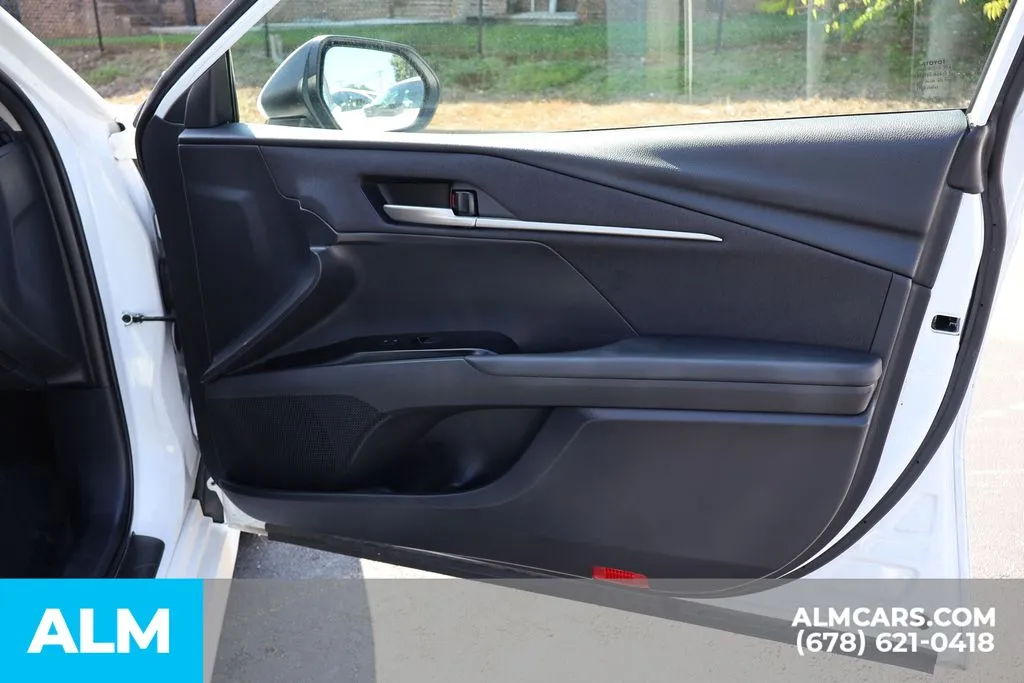 Toyota Camry photo 27