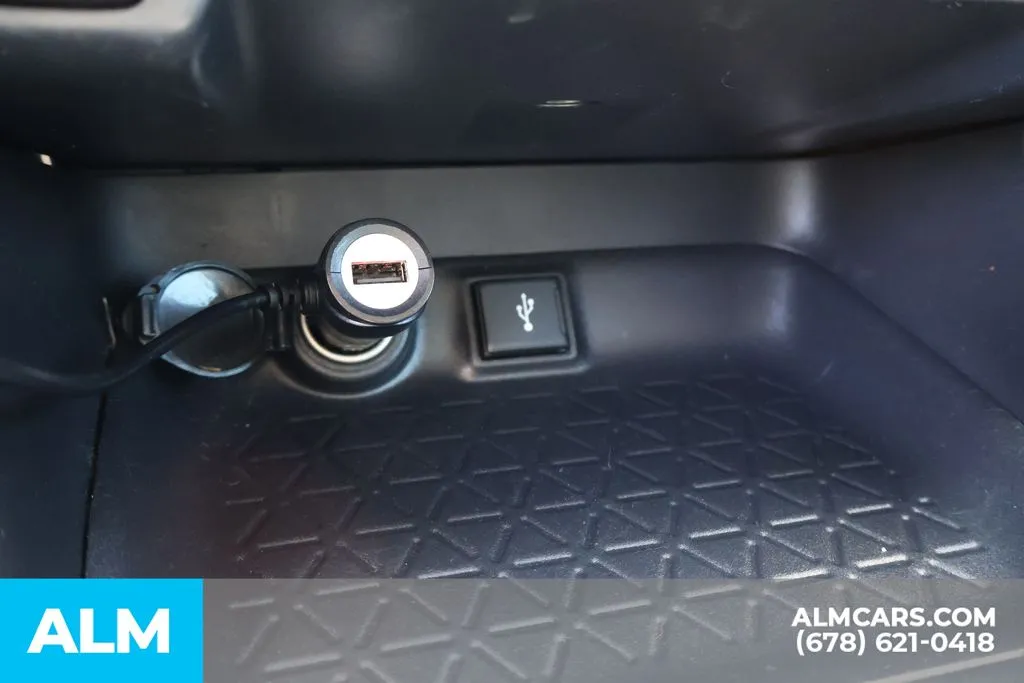 Toyota RAV4 photo 31