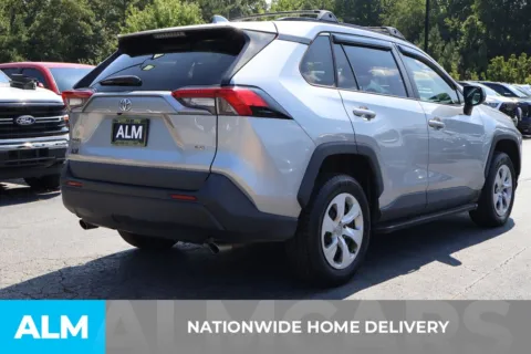 More photos of 2020 Toyota RAV4 LE at ALM Gwinnett, GA