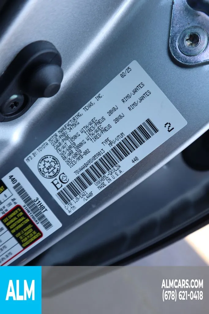 Toyota Sequoia photo 43