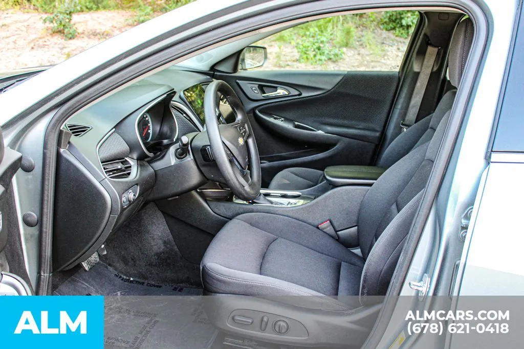 Chevrolet Malibu photo 16