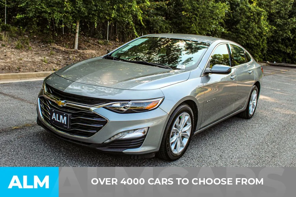 Chevrolet Malibu photo 2
