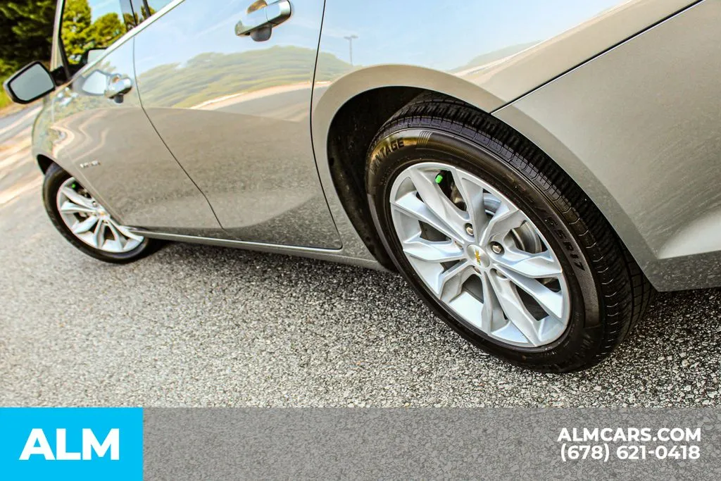 Chevrolet Malibu photo 14