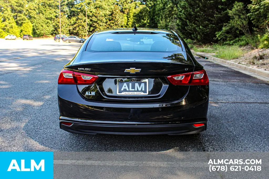Chevrolet Malibu photo 9