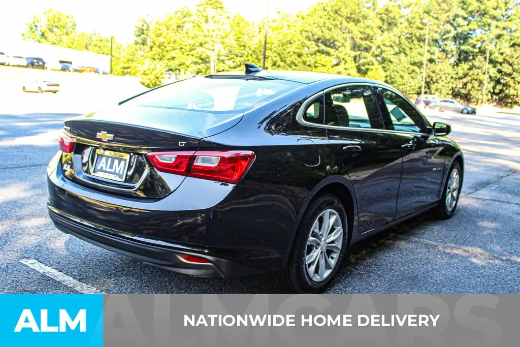 Chevrolet Malibu photo 4