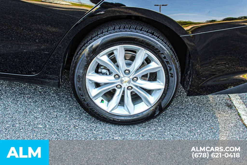Chevrolet Malibu photo 14