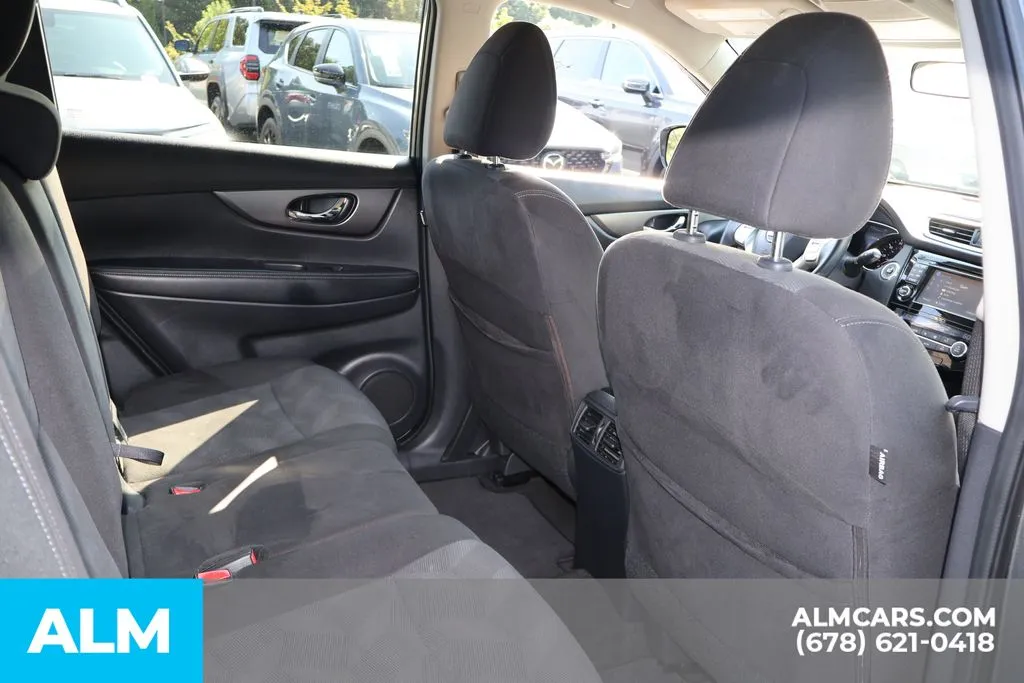 Nissan Rogue photo 23