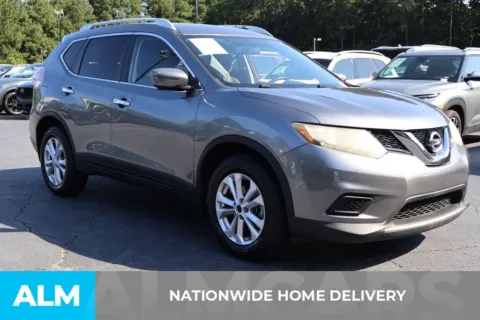 More photos of 2016 Nissan Rogue SV at ALM Gwinnett, GA