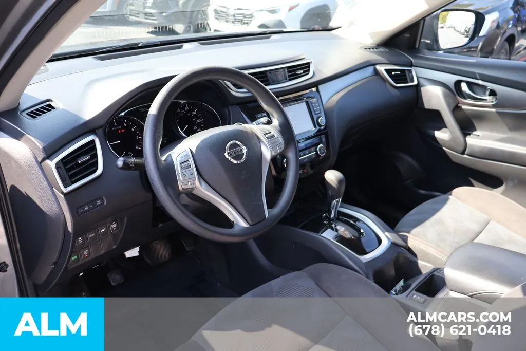 Nissan Rogue photo 9