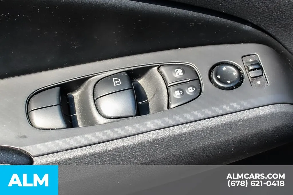 Nissan Altima photo 35