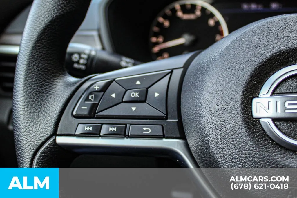Nissan Altima photo 23