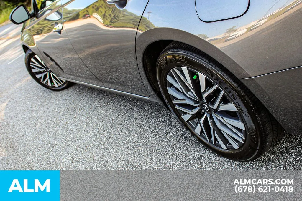 Nissan Altima photo 12