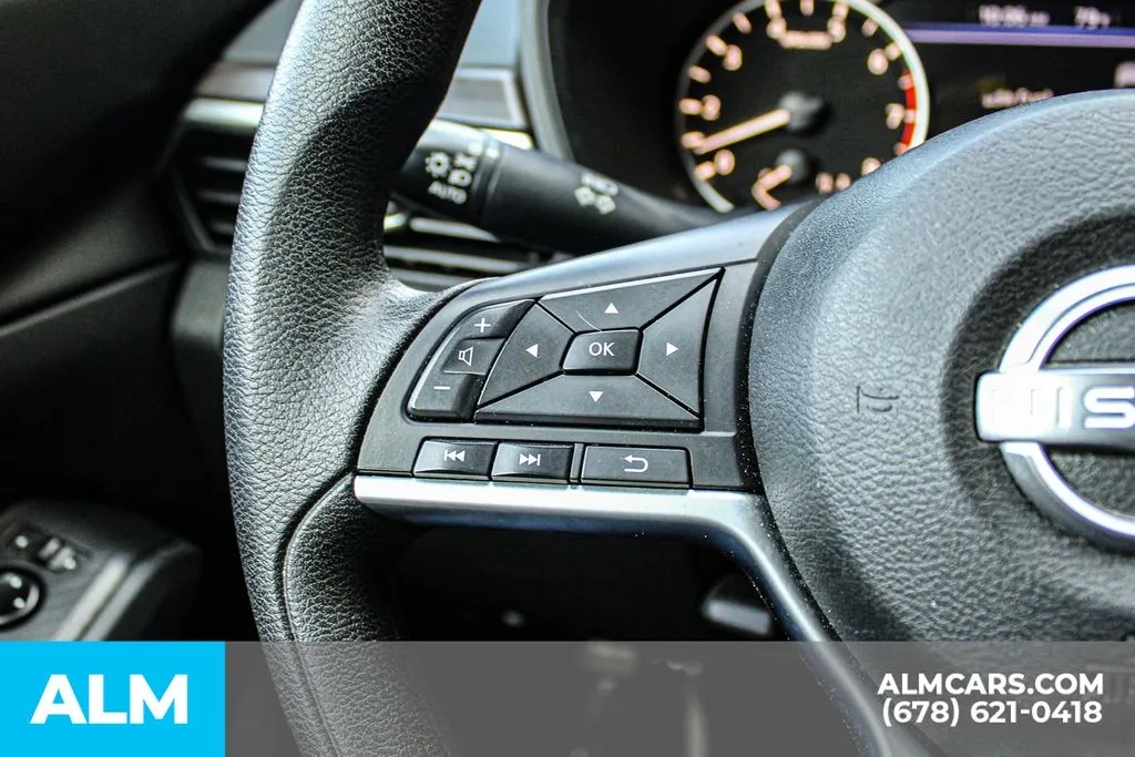 Nissan Altima photo 23