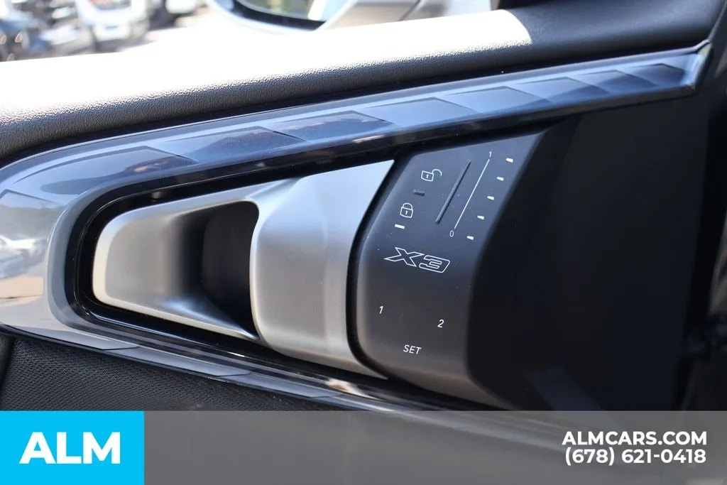 BMW X3 photo 11