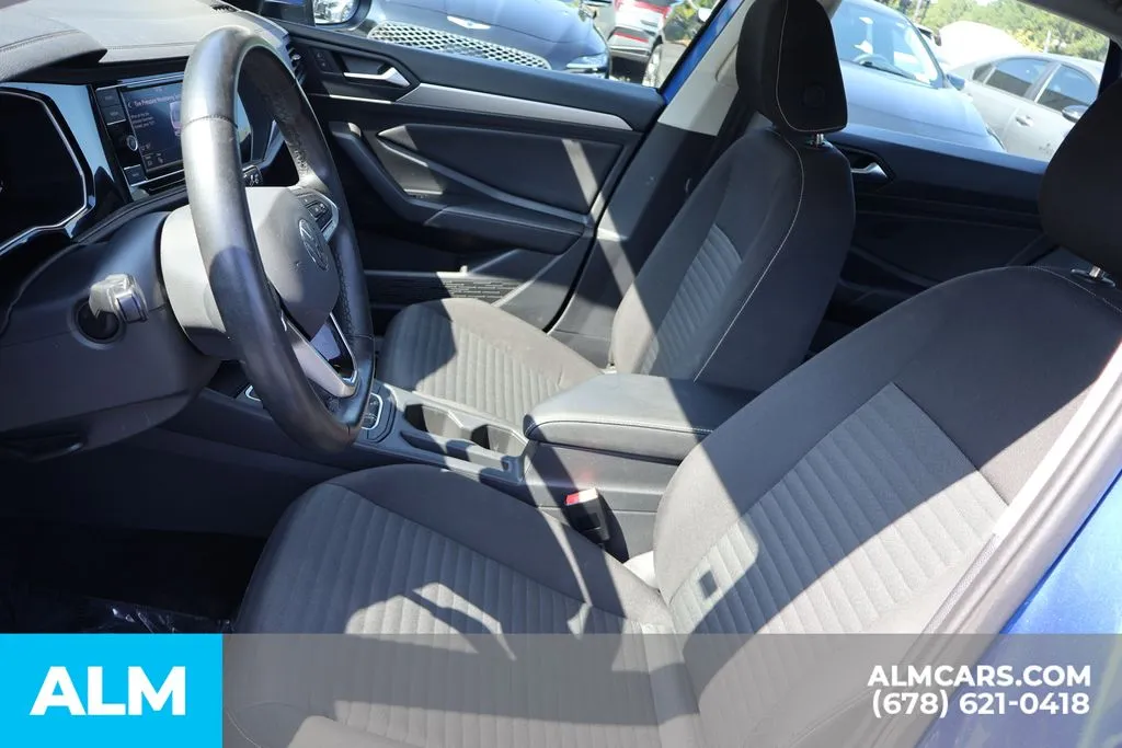 Volkswagen Jetta photo 16