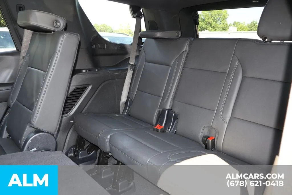 Chevrolet Tahoe photo 18