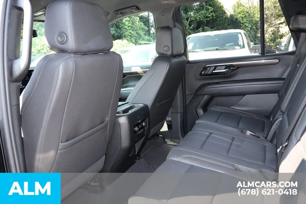 Chevrolet Tahoe photo 17