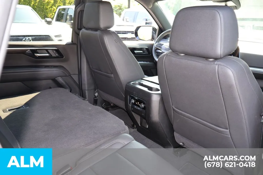 Chevrolet Tahoe photo 24
