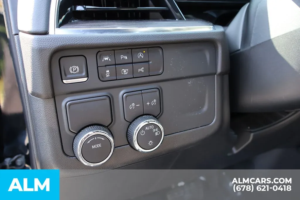 Chevrolet Tahoe photo 15