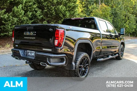 More photos of 2021 GMC Sierra 1500 Elevation at ALM Gwinnett, GA