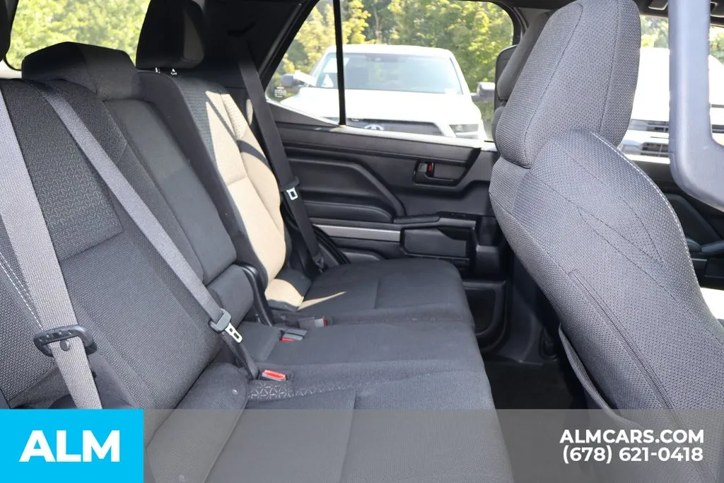 Toyota 4Runner photo 21
