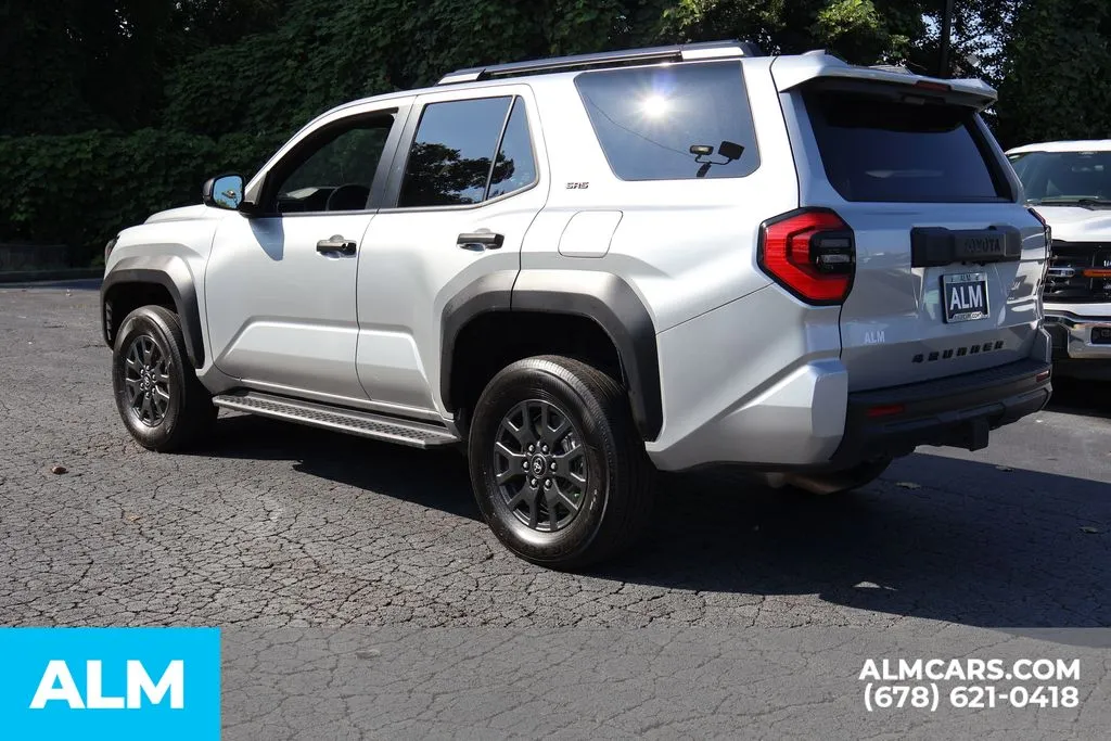 Toyota 4Runner photo 8