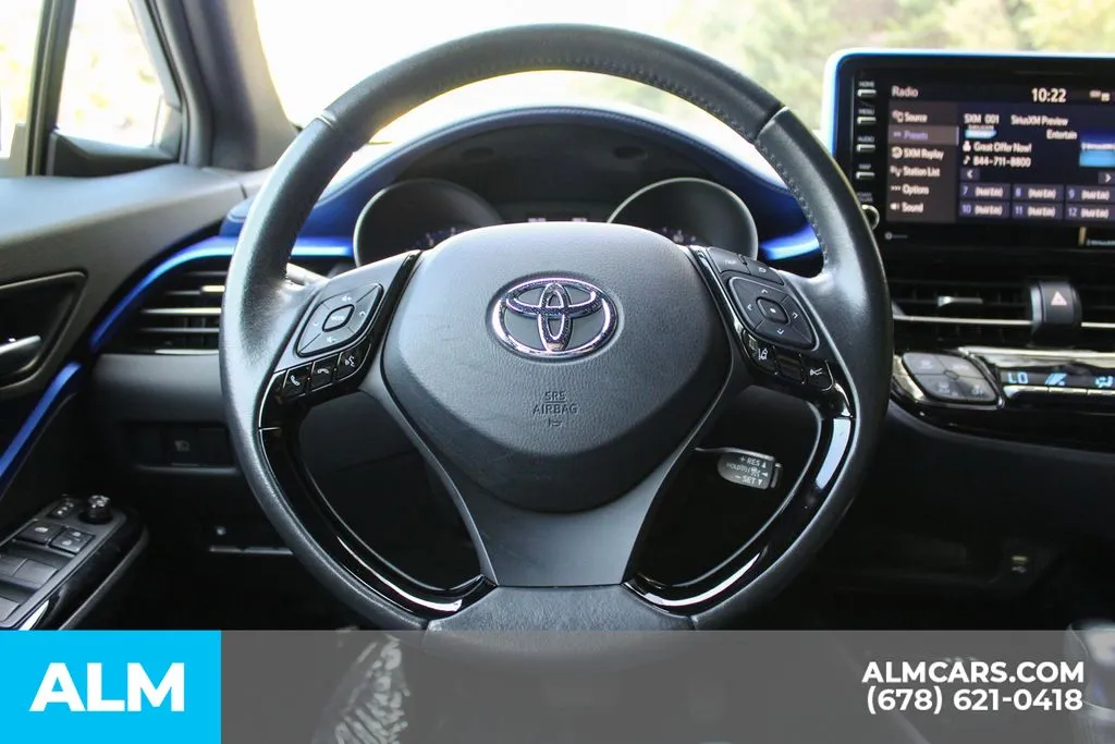 Toyota C-HR photo 23