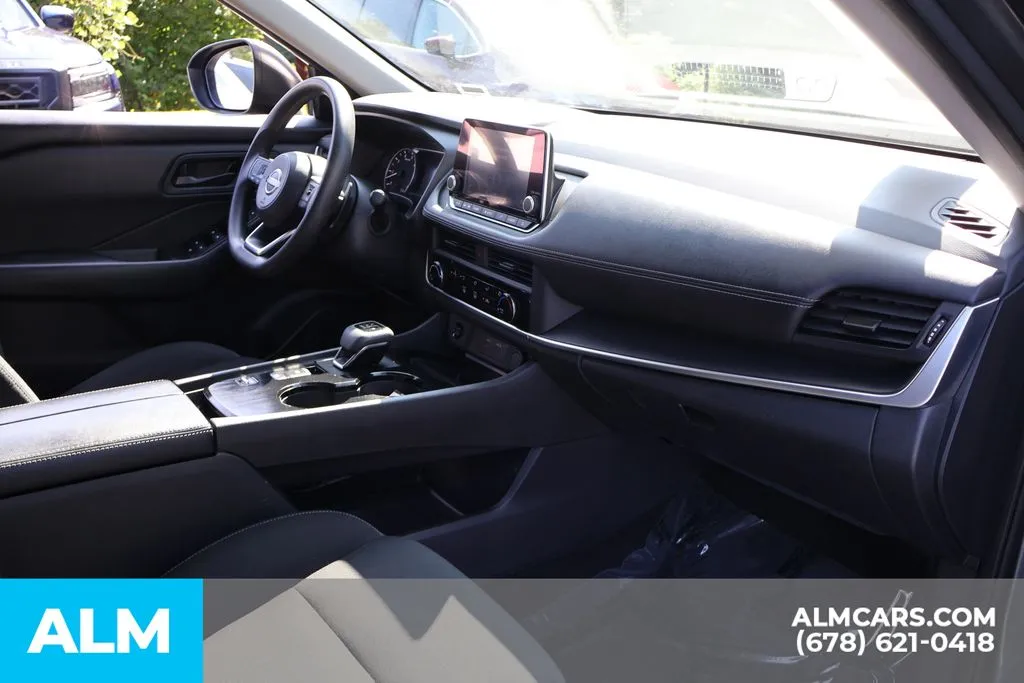 Nissan Rogue photo 26